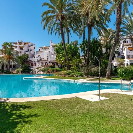 Apartment Aldea Blanca Elegant Penthouse In Puerto Banus Marbella