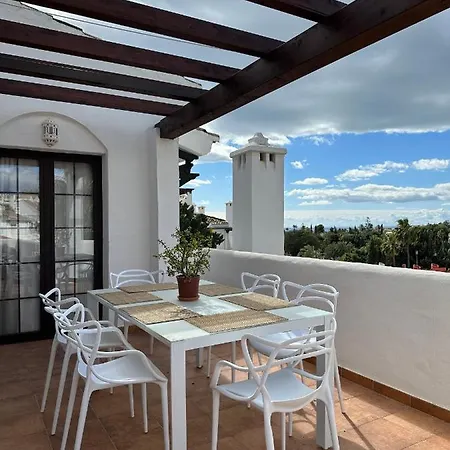 Aldea Blanca Elegant Penthouse In Puerto Banus Appartamento Marbella