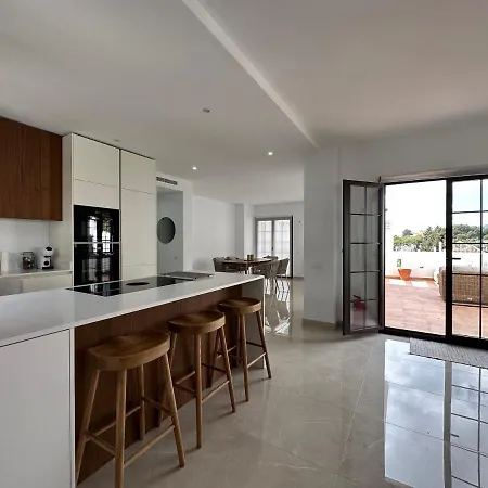 Aldea Blanca Elegant Penthouse In Puerto Banus Apartamento *