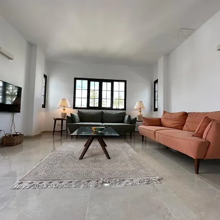 Aldea Blanca Elegant Penthouse In Puerto Banus Apartamento